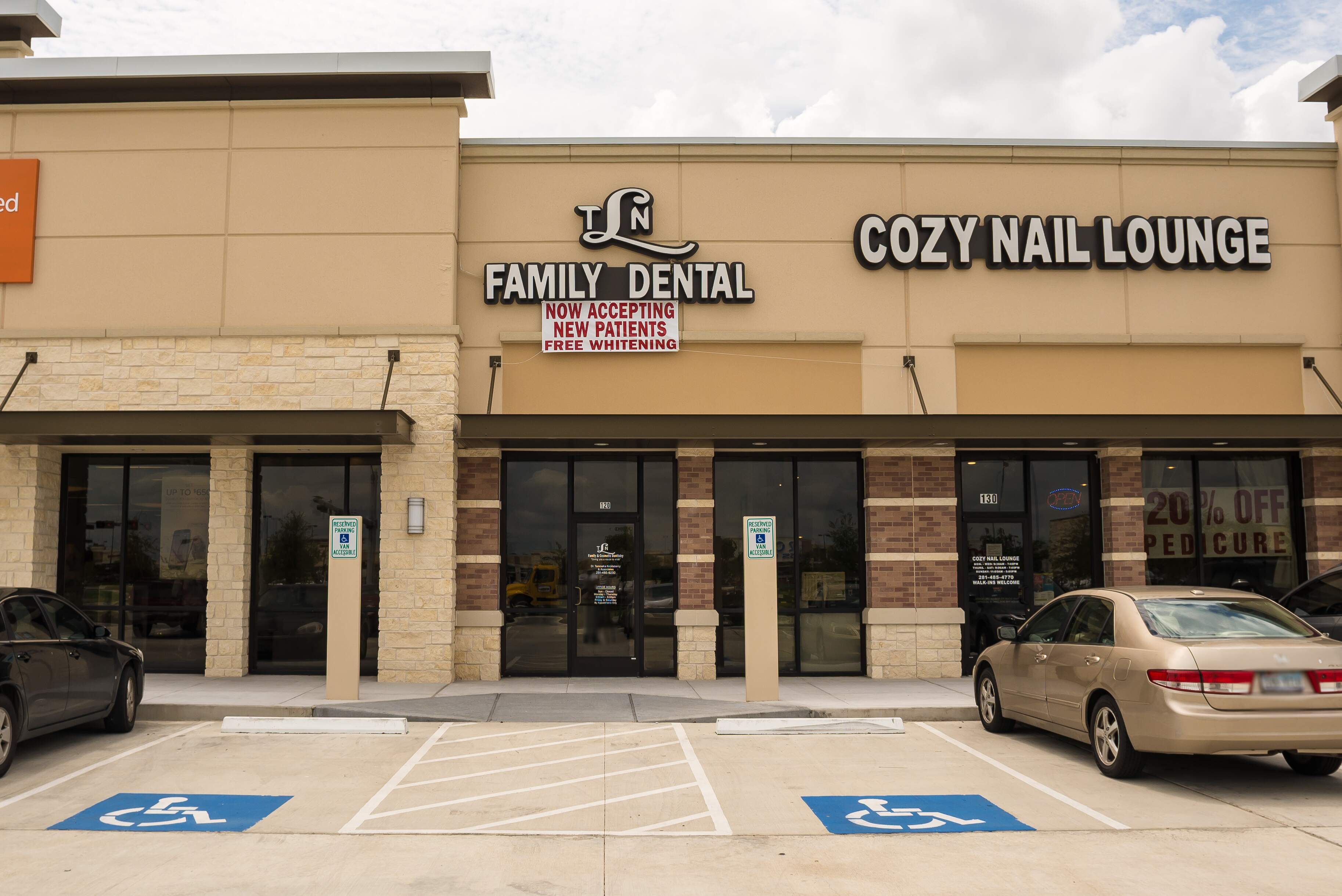 TLN PEARLAND 1 of 8 1