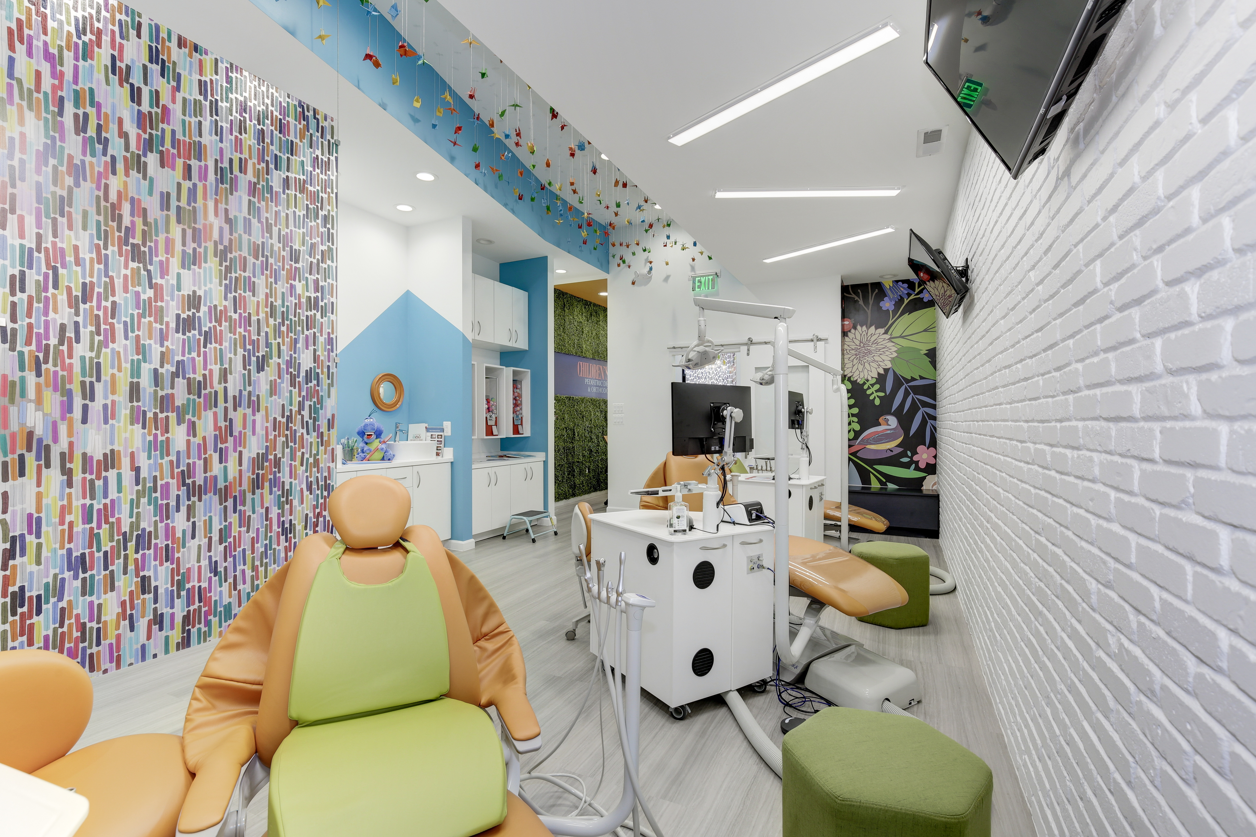 0D00ECEB 804D 4933 A87E 7910E5E6634A