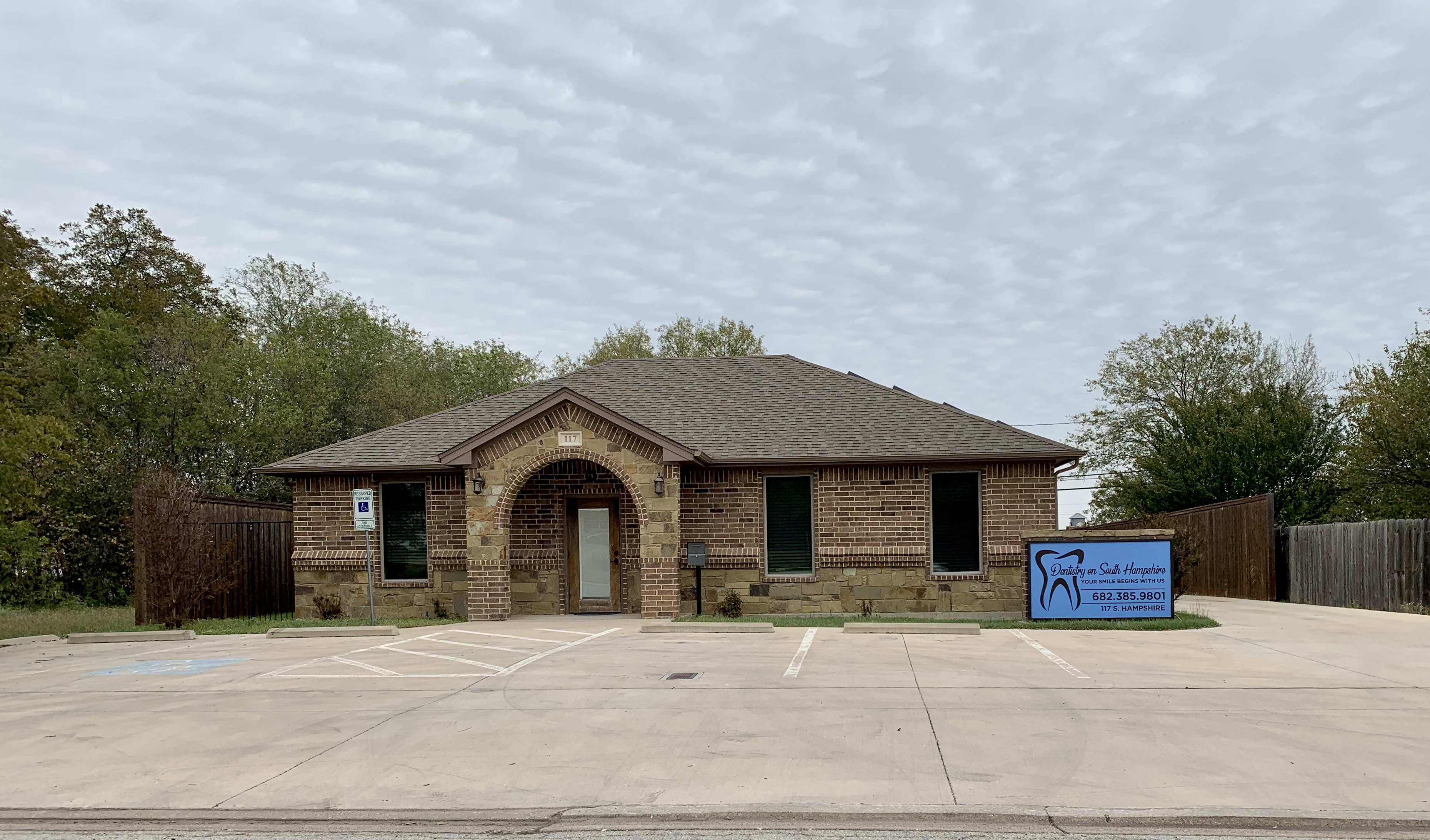 096D1CAB E913 49A6 9C18 E01496A46944